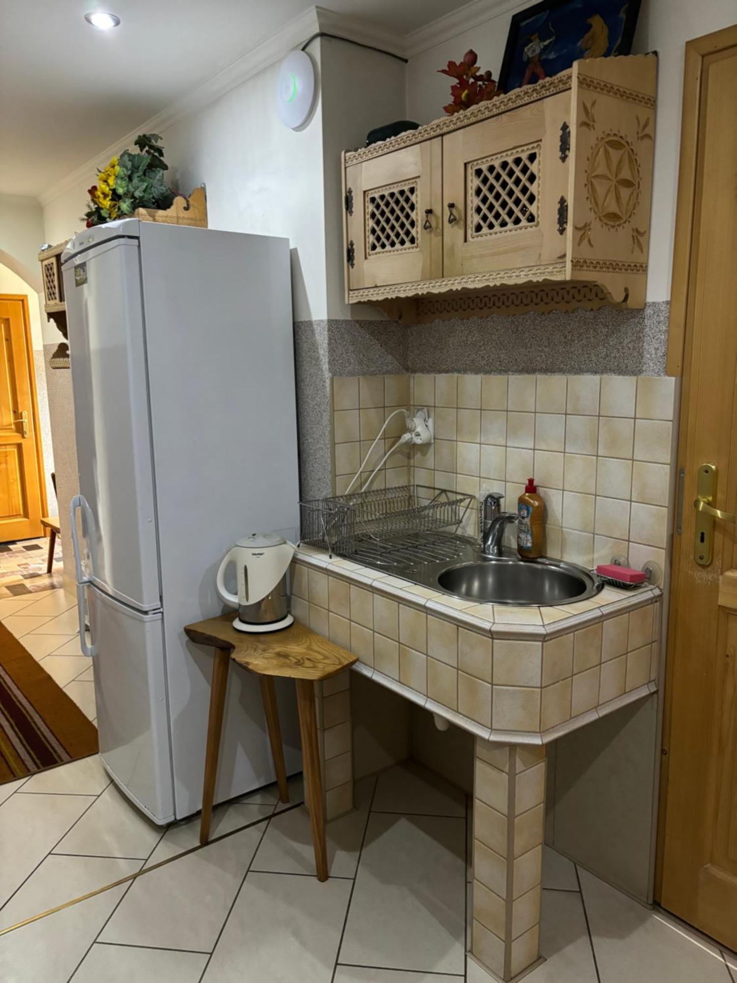 Pokoje Goscinne U Gordona Poronin Exteriér fotografie